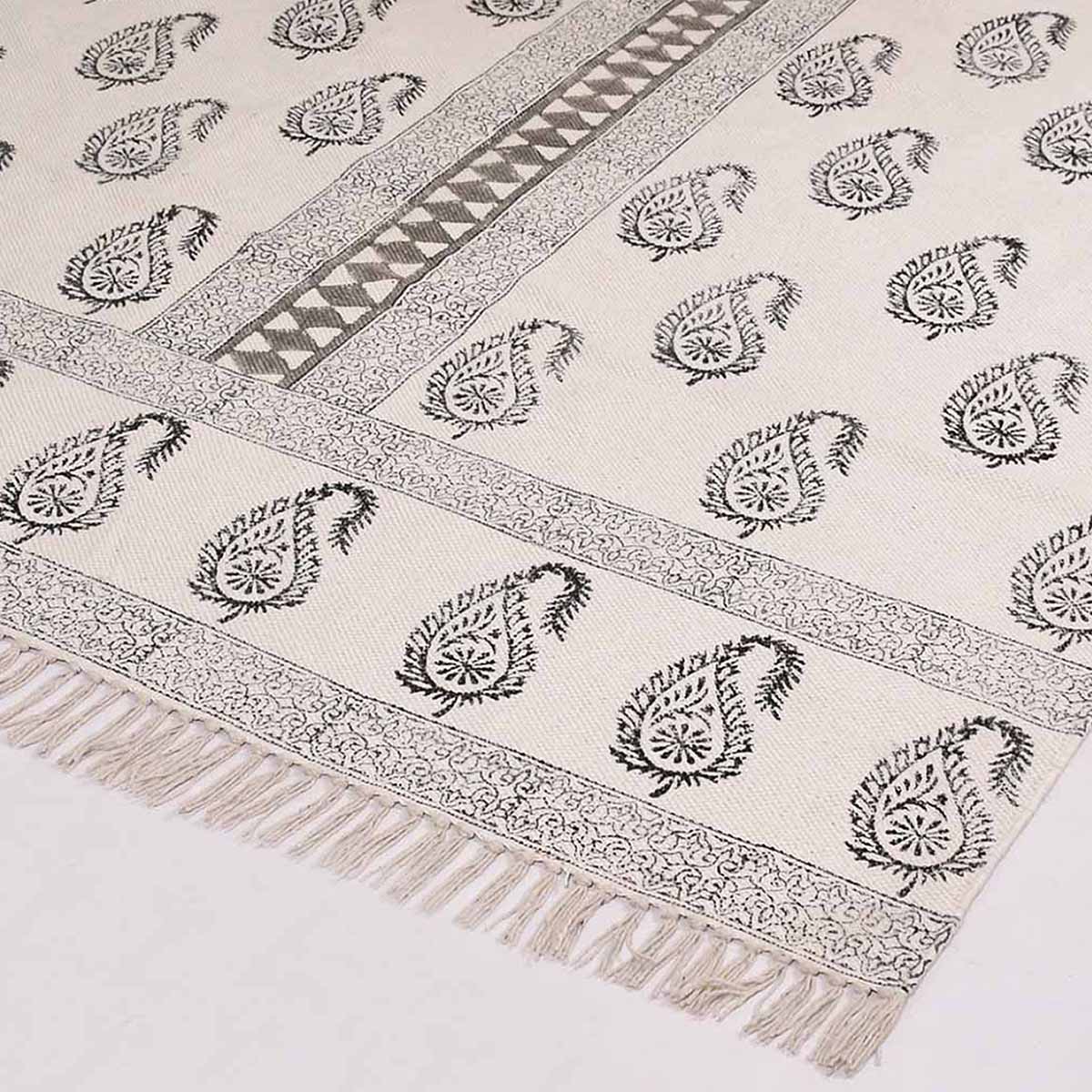 Traditional Hand Block Printed Paisley Cotton Dhurrie Rug - Image 3