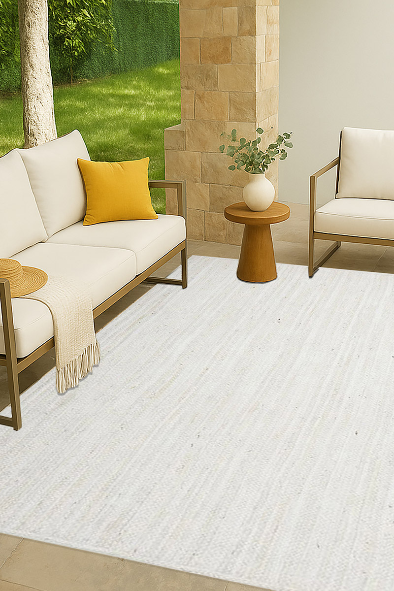 Stunning Hand Braided White Jute Rug - Image 2