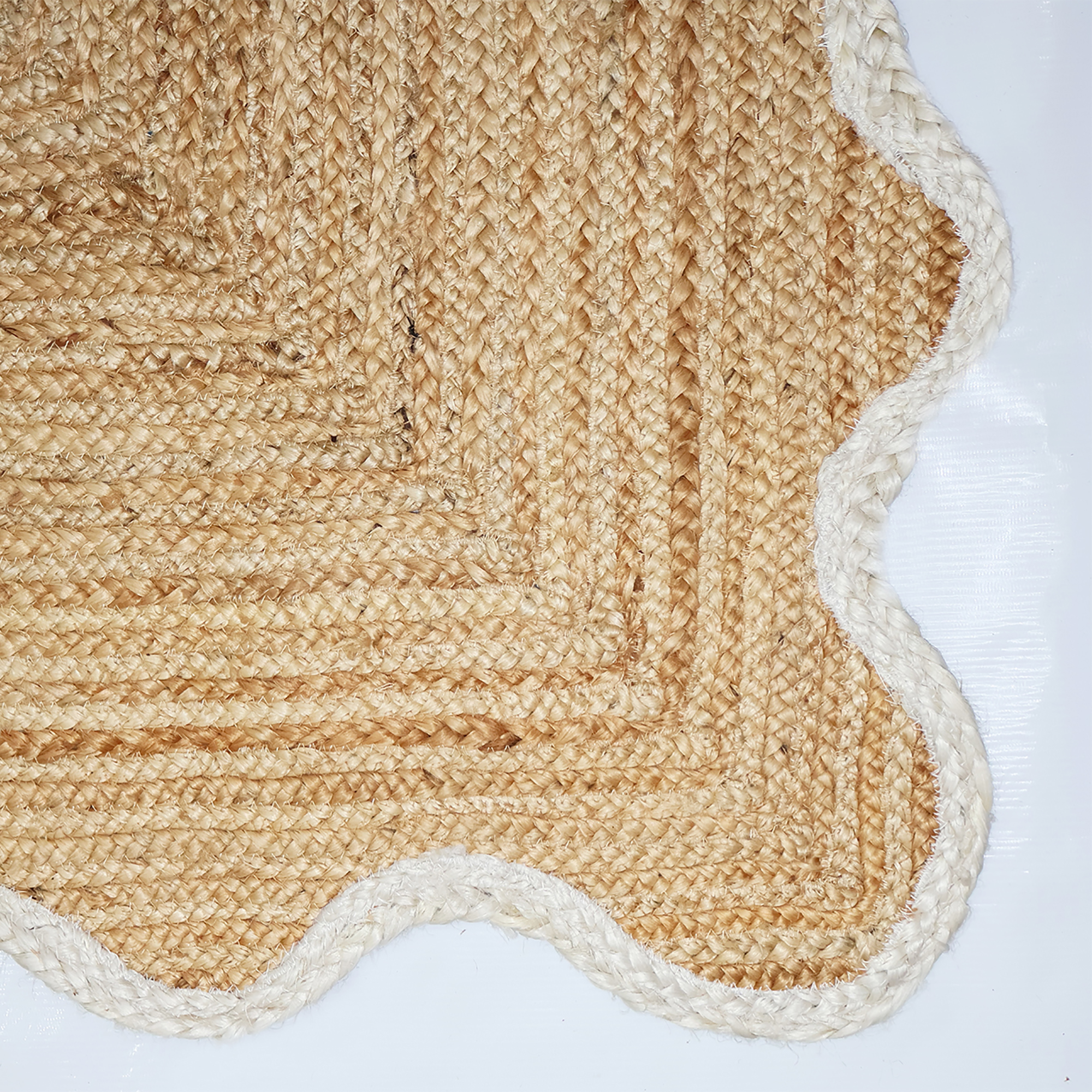 Jute Scallop Area Rug | White & Beige Hand Braided Boho Décor Rug | Best Trendy Rug 2026 - Image 3
