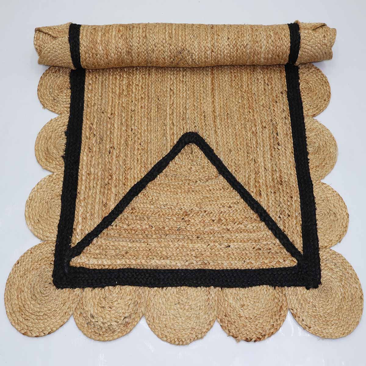 Hand Braided Scalloped Black Border Jute Rug - Image 4